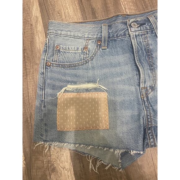 Levi's 501 High Rise Patchwork Denim Shorts - Size 26 - Picture 4 of 10